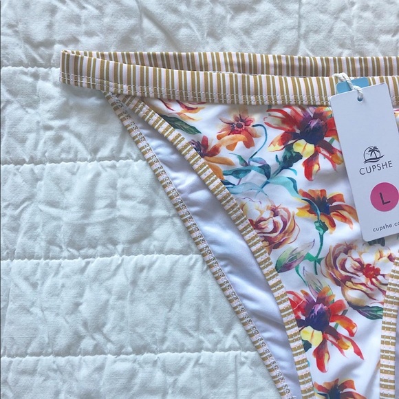 NWT Cupshe bottoms - Picture 3 of 3